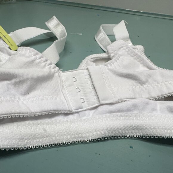 Bali Classic Support 36B Bra - Picture 6 of 7